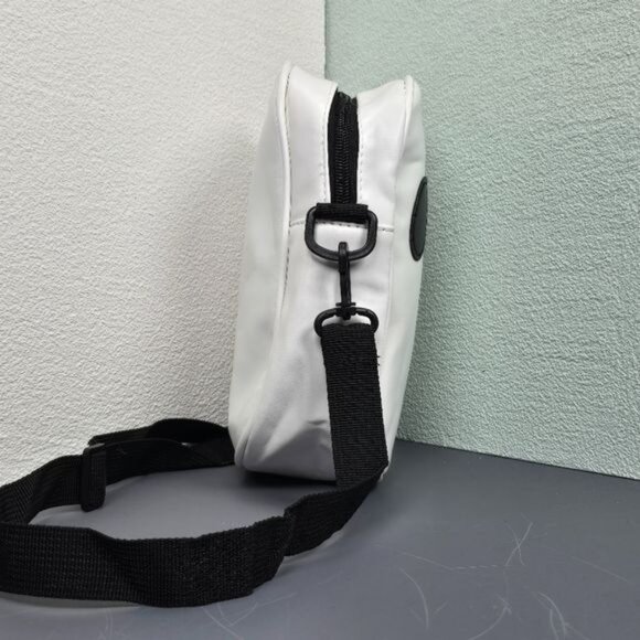 ๐ White Ghost Crossbody Bag (NWOT)โ - Picture 5 of 16
